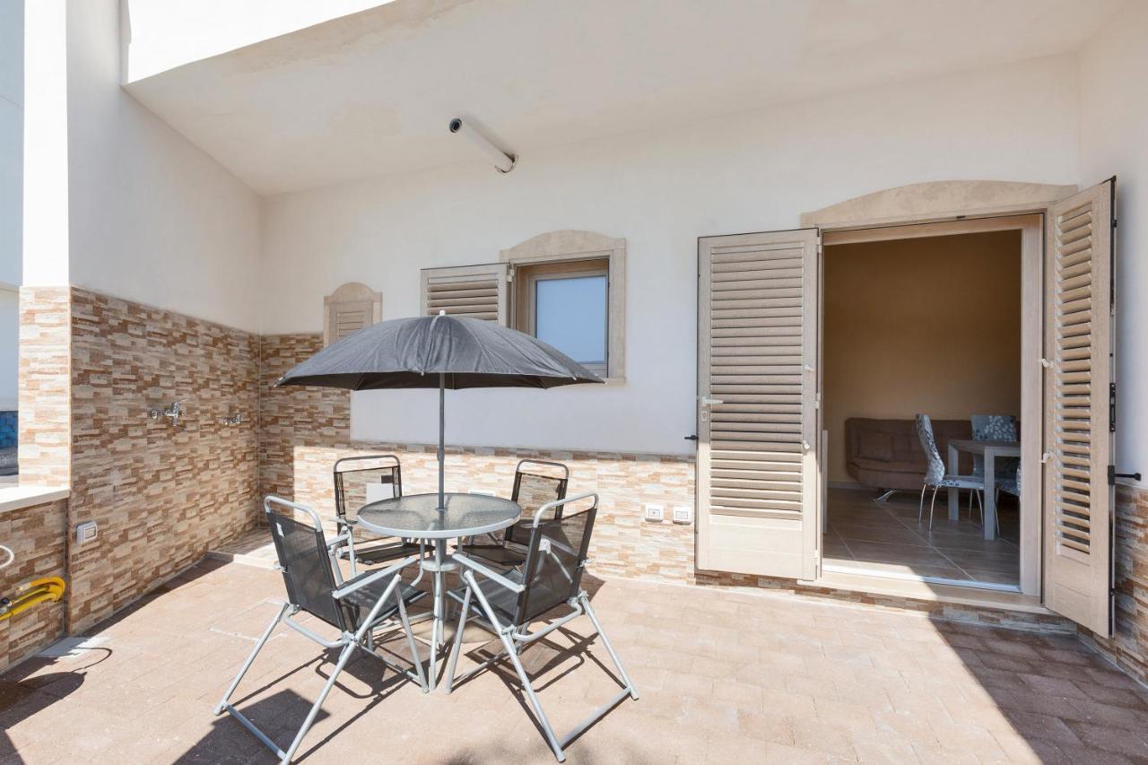 Villino Vanessa By Barbarhouse Torre Lapillo Ngoại thất bức ảnh